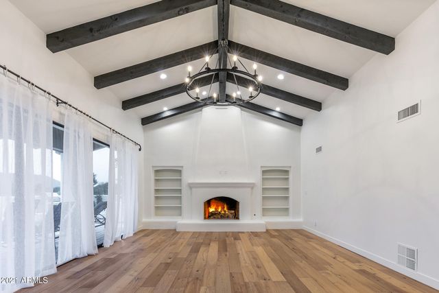 8672 N 64th Place, Paradise Valley, AZ 85253