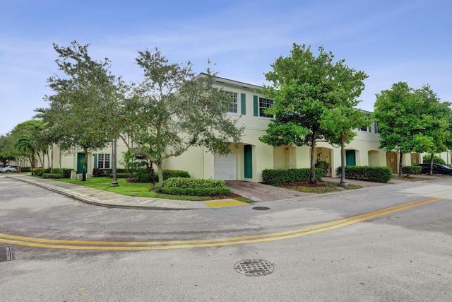 608 SW 3rd Avenue, Pompano Beach, FL 33060