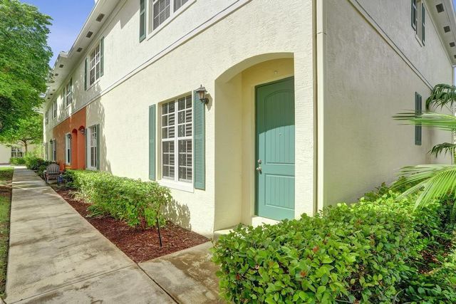 608 SW 3rd Avenue, Pompano Beach, FL 33060