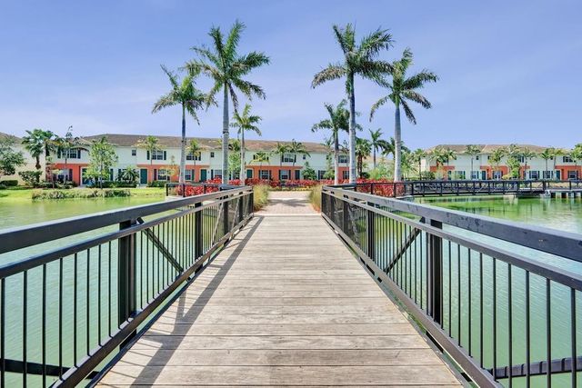 608 SW 3rd Avenue, Pompano Beach, FL 33060