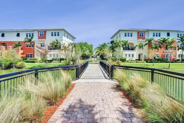 608 SW 3rd Avenue, Pompano Beach, FL 33060