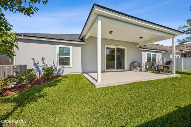 86784 LAZY LAKE Circle, Yulee, FL 32097