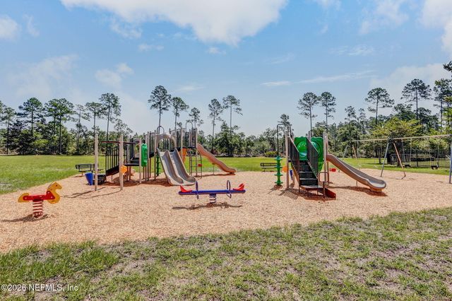 86784 LAZY LAKE Circle, Yulee, FL 32097