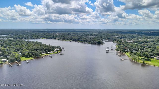 4941 RIVER POINT Road, Jacksonville, FL 32207