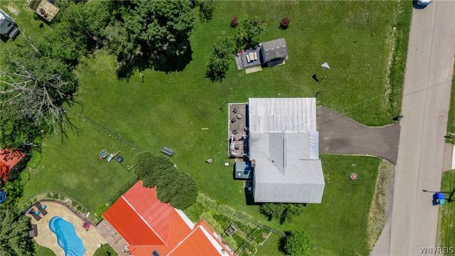 2688 Ferndale Avenue, Hamburg, NY 14075