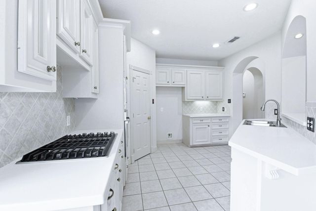 4507 Regal Pine Trail, Houston, TX 77059