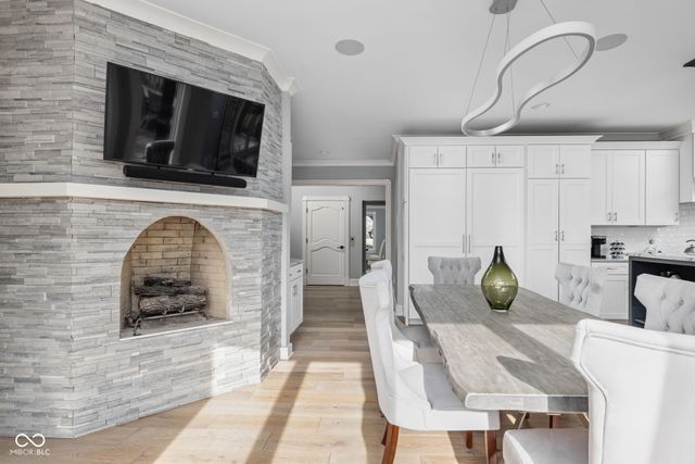 10739 Royal Drive, Carmel, IN 46032