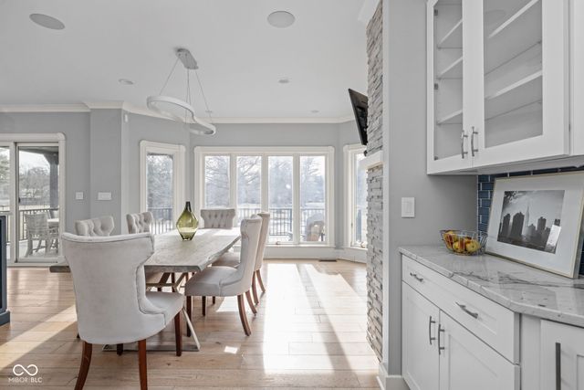 10739 Royal Drive, Carmel, IN 46032