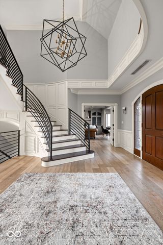 10739 Royal Drive, Carmel, IN 46032