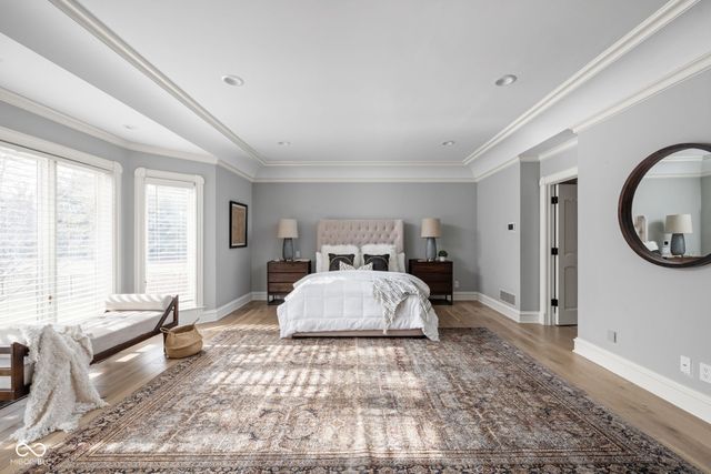 10739 Royal Drive, Carmel, IN 46032