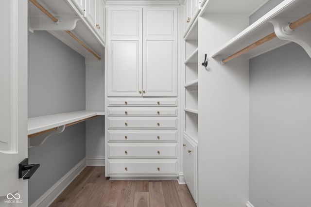 10739 Royal Drive, Carmel, IN 46032