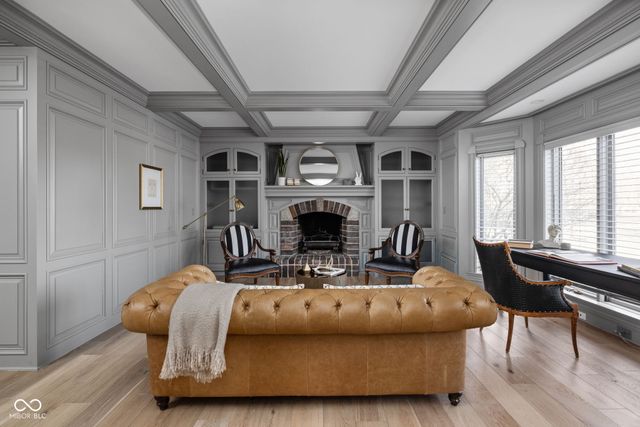 10739 Royal Drive, Carmel, IN 46032