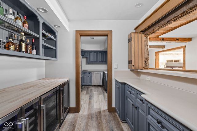 10739 Royal Drive, Carmel, IN 46032