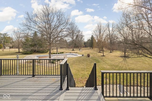 10739 Royal Drive, Carmel, IN 46032