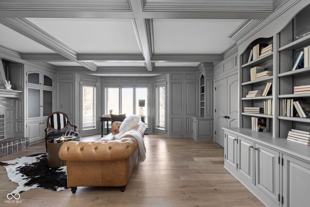 10739 Royal Drive, Carmel, IN 46032