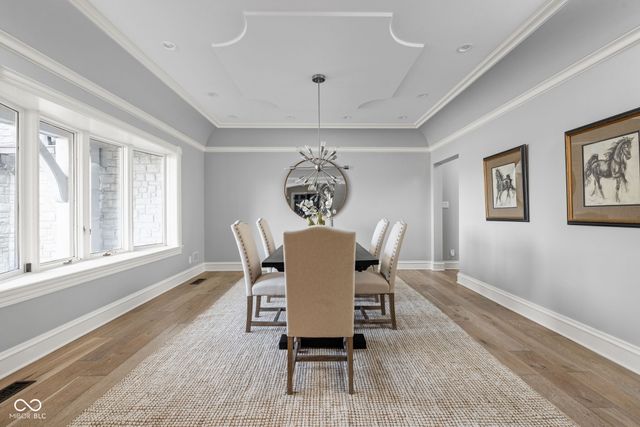 10739 Royal Drive, Carmel, IN 46032