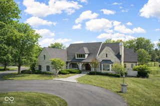 10739 Royal Drive, Carmel, IN 46032