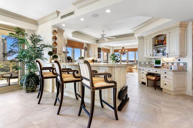 3920 N Ocean Drive 6a, Singer Island, FL 33404