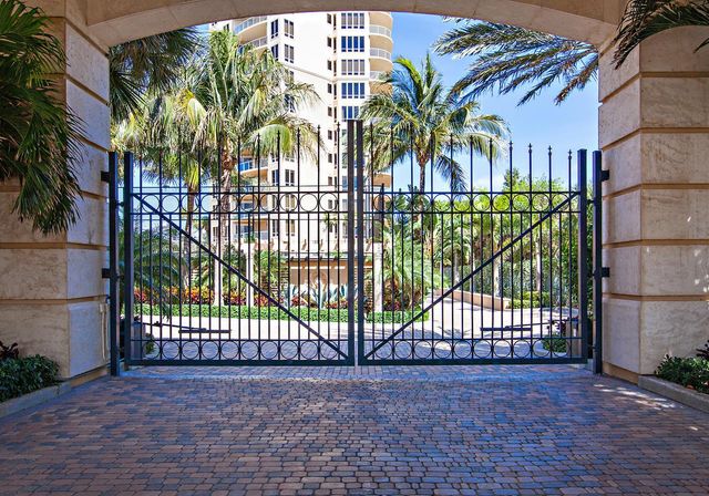 3920 N Ocean Drive 6a, Singer Island, FL 33404