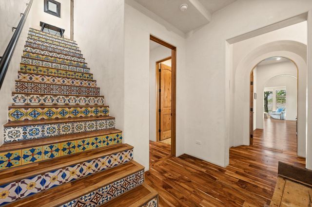 145 La Serena LOOP, Horseshoe Bay, TX 78657