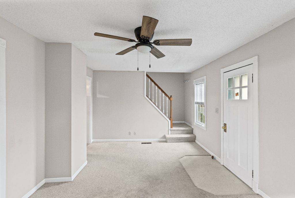 Image 10 of property listing at 407 S Davis Avenue, Centralia, IL 62801