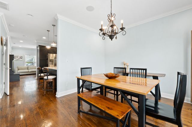 212 Baker Street, Chattanooga, TN 37405