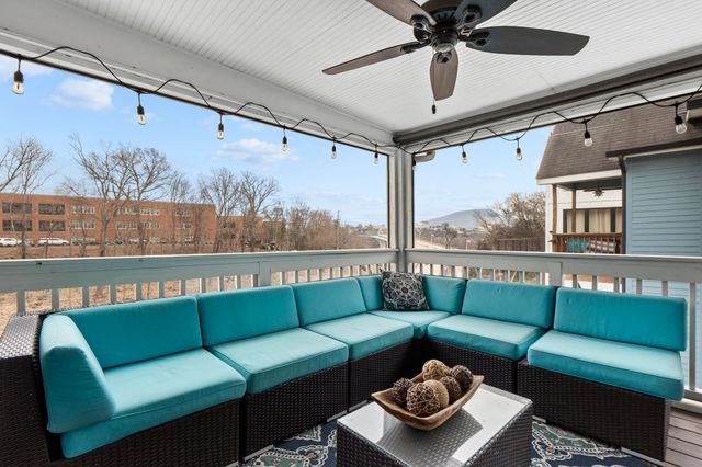 212 Baker Street, Chattanooga, TN 37405