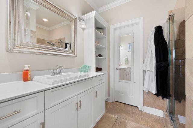 212 Baker Street, Chattanooga, TN 37405