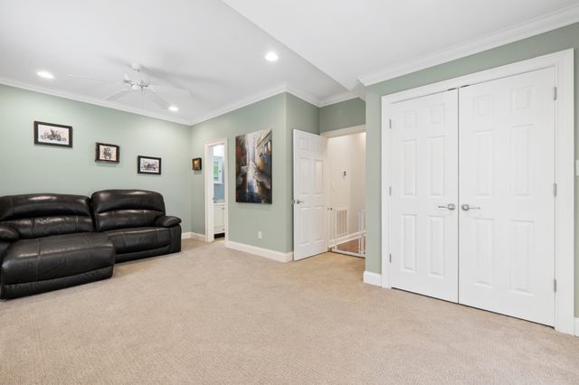 212 Baker Street, Chattanooga, TN 37405