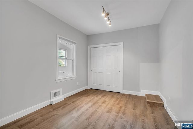 1053 Anderson Avenue, Fort Lee, NJ 07024