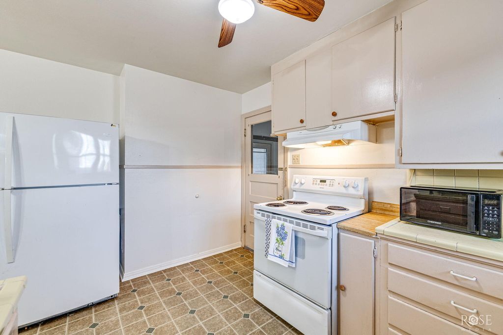 Image 13 of property listing at 2503 Jann Drive, San Angelo, TX 76904