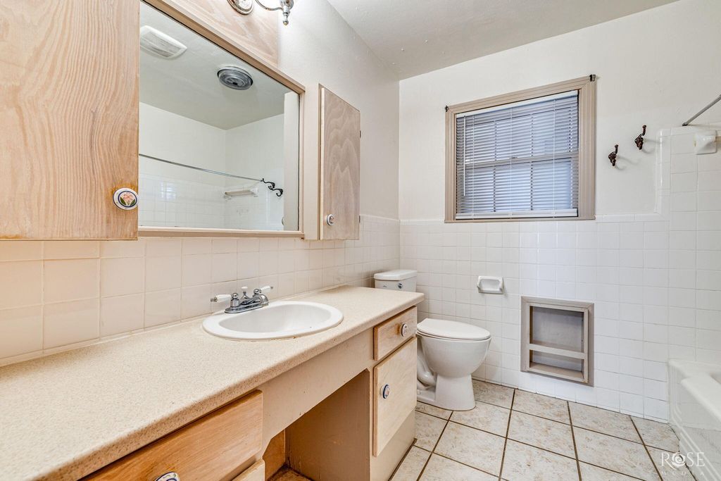 Image 23 of property listing at 2503 Jann Drive, San Angelo, TX 76904