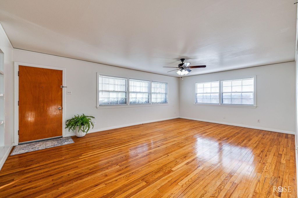 Image 7 of property listing at 2503 Jann Drive, San Angelo, TX 76904