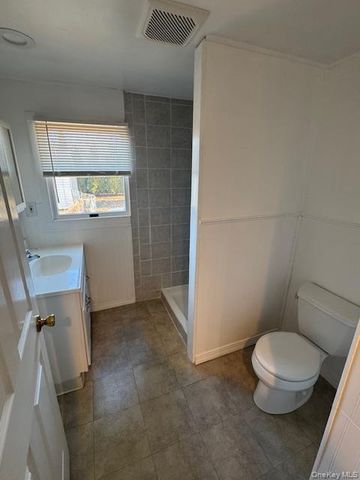 19 Carlson Lane, East Northport, NY 11731