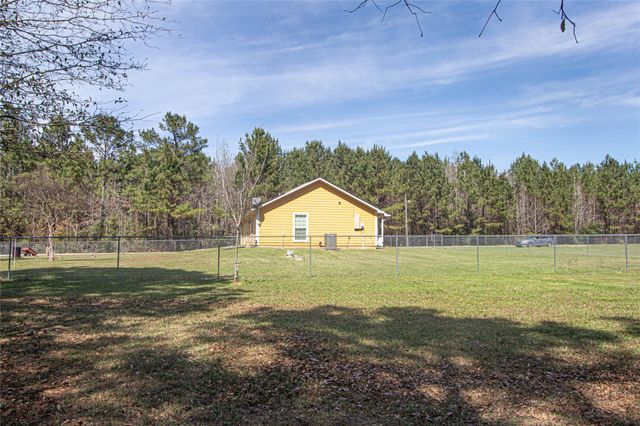 230 Knighton Lane, Livingston, TX 77351