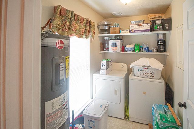 230 Knighton Lane, Livingston, TX 77351