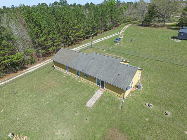 230 Knighton Lane, Livingston, TX 77351