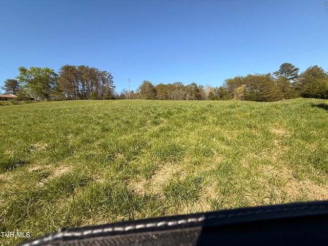 450 Beech Creek Road, Rogersville, TN 37857