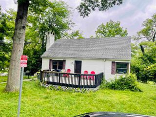 417 S SWAIN Avenue, Bloomington, IN 47401