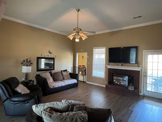 1990 GAINESVILLE RD, Mason, TN 38049