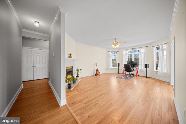 74 MANOR DR, Edinburg, VA 22824