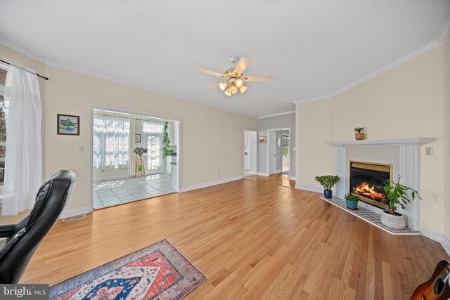 74 MANOR DR, Edinburg, VA 22824