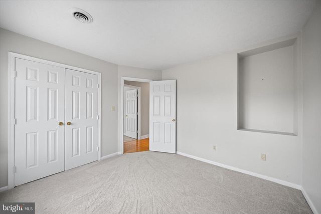 74 MANOR DR, Edinburg, VA 22824