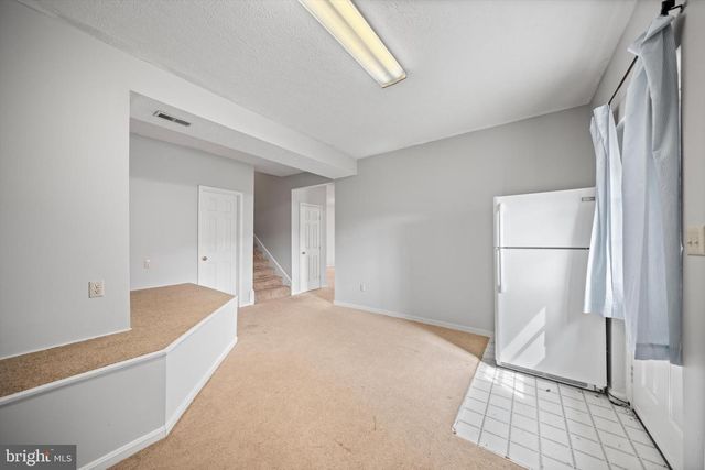 74 MANOR DR, Edinburg, VA 22824