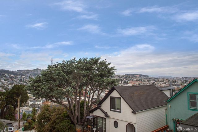 14 Aztec Street, San Francisco, CA 94110