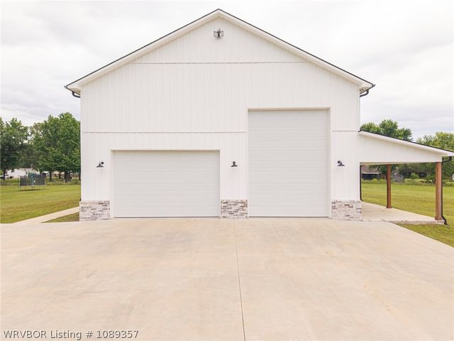 3200 Collum Lane West, Alma, AR 72921