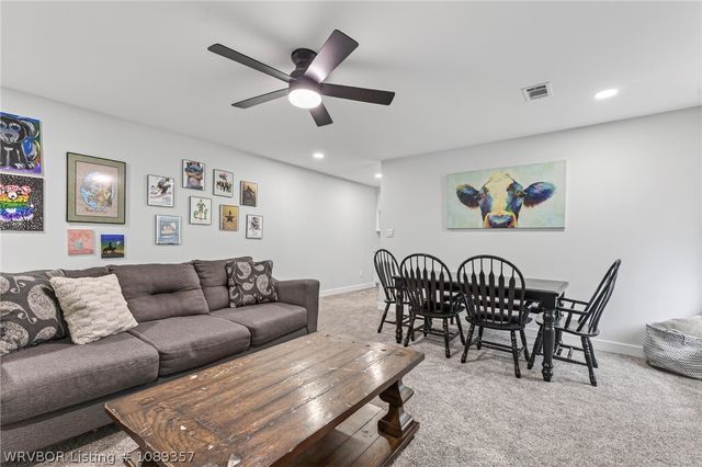3200 Collum Lane West, Alma, AR 72921