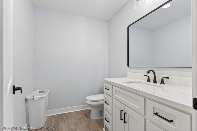 3200 Collum Lane West, Alma, AR 72921