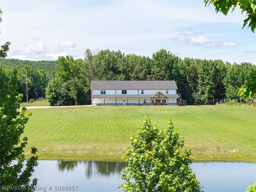 3200 Collum Lane West, Alma, AR 72921