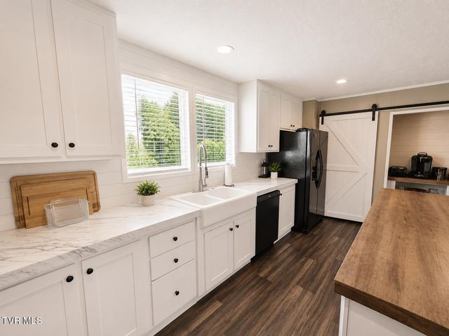 1135 Shipp Street, Kingsport, TN 37660
